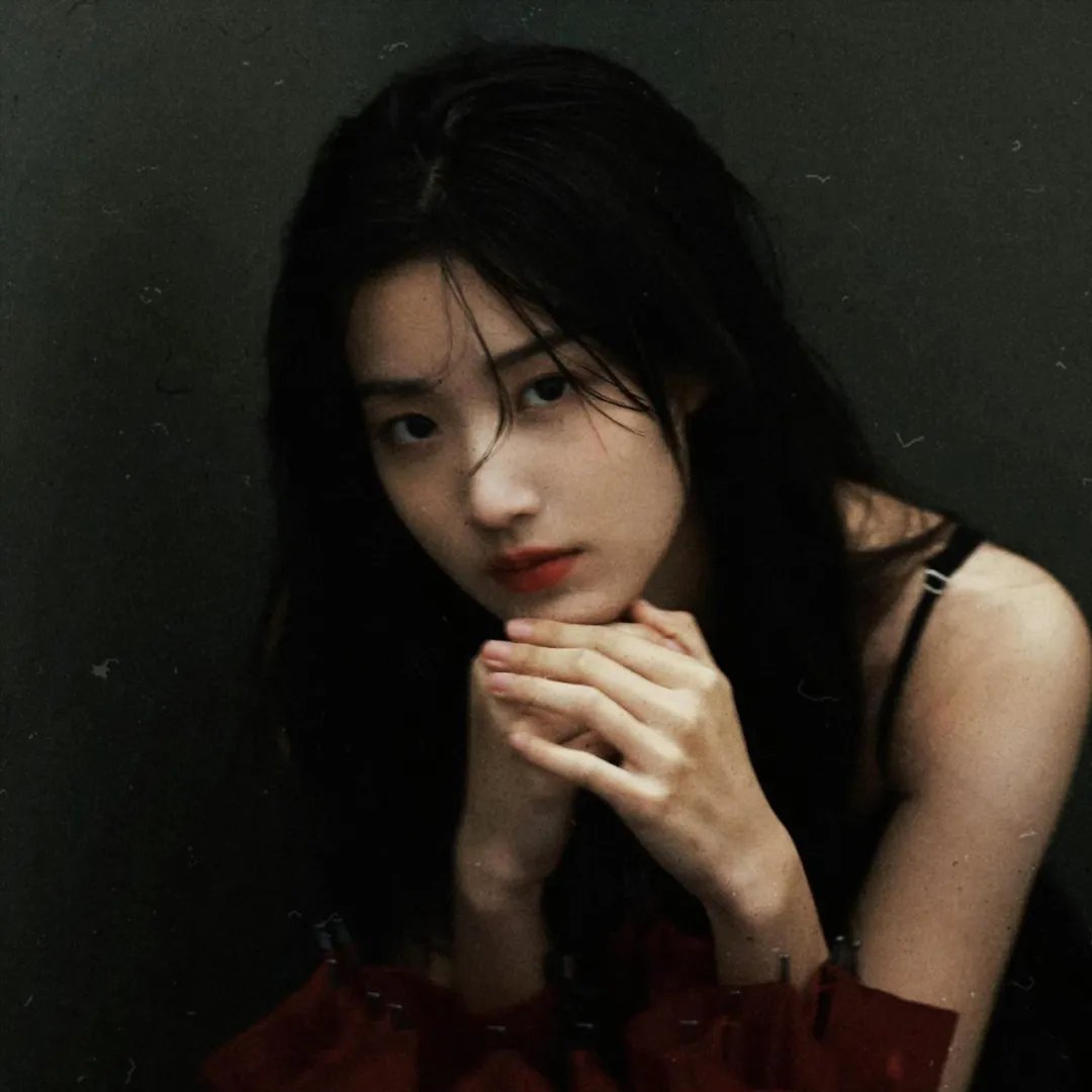 周围有婴儿的哭声吗？